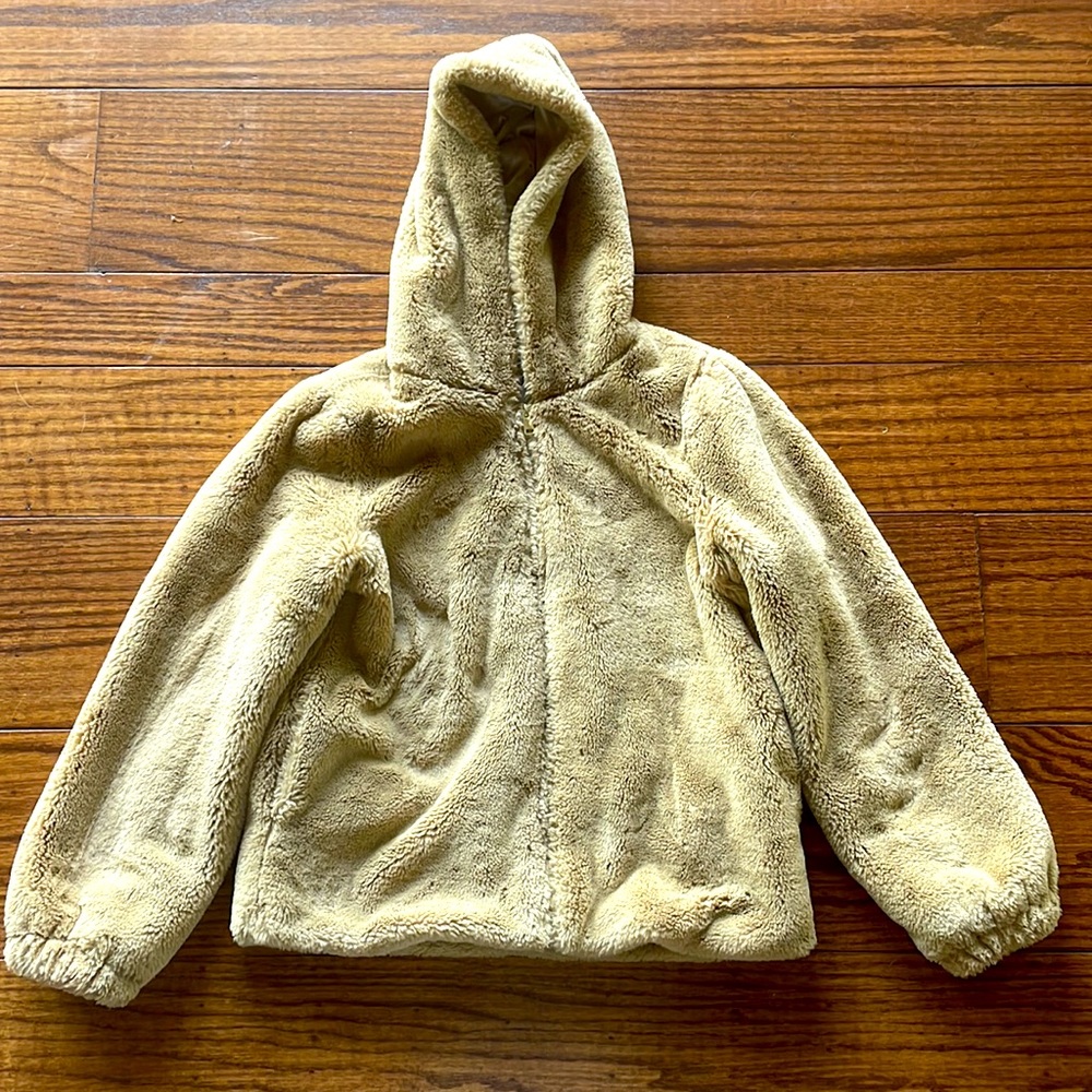 Beige extra small Urban Outfitters fluffy jacket.